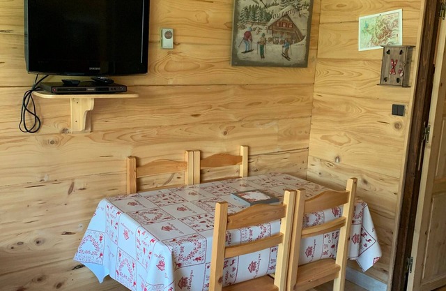 Champagny-en-Vanoise: 19m² Studio for 4, balcony, pets allowed