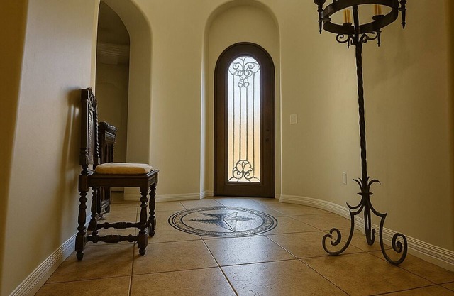 Chandler Keep – Medieval Spanish Villa, BBQ Courtyard & Prime South Chandler