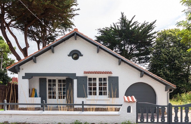 Charamante trendy and comfortable house 300m beach, 5mns market, large hotels