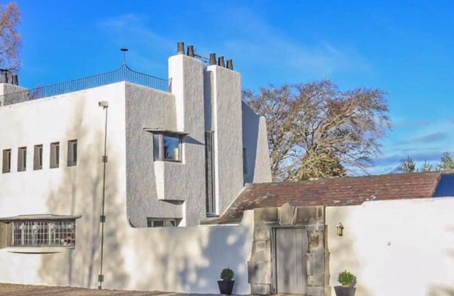 Charles Rennie Mackintosh Scottish Art Nouveau Self Catering Holiday Let
