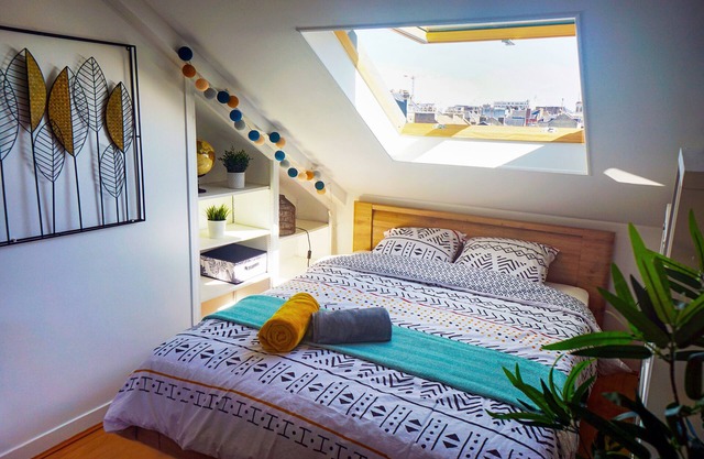 Charme & Calme Pour ce Spacieux Studio Cocooning en Plein Centre-ville