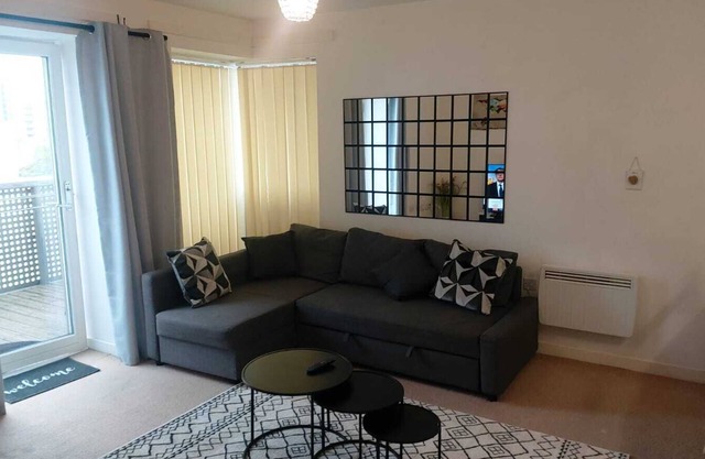 Charming 1-Bed Apartment in Barking