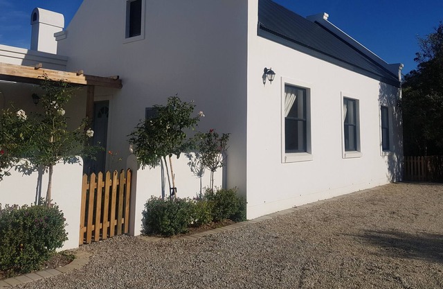 Charming 2 Bed Cottage
