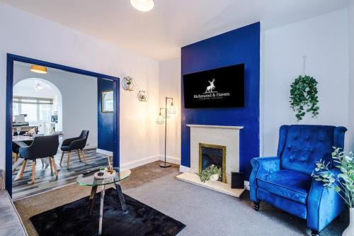 Charming 2-Bed House, sleeps 6, pet friendly