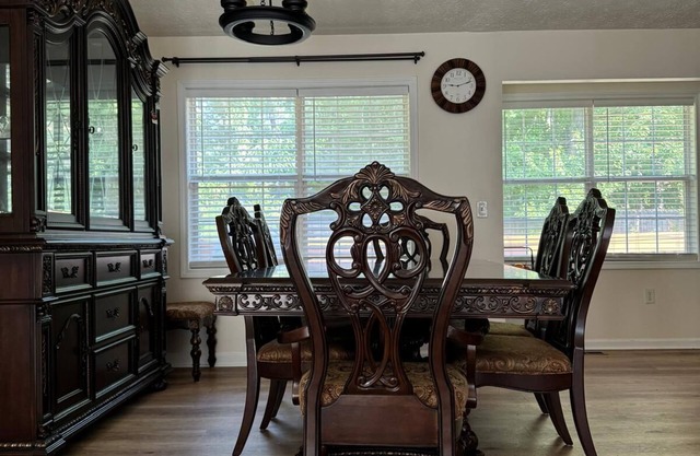Charming 2-bedroom house in lovely Douglasville with AC, WiFi