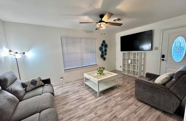 Charming 2-bedroom house in marvelous San Antonio