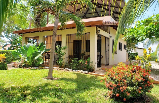 Charming 2BDR beach house