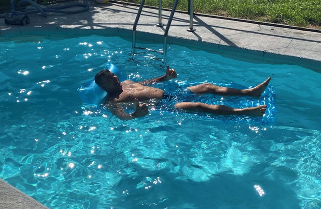 Charming 3-bedroom house with heated pool in Hobe Sound sleeps 8, with AC, WiFi
