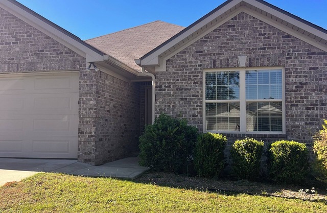 Charming 3-bedroom house with WiFi and AC in marvelous Tuscaloosa
