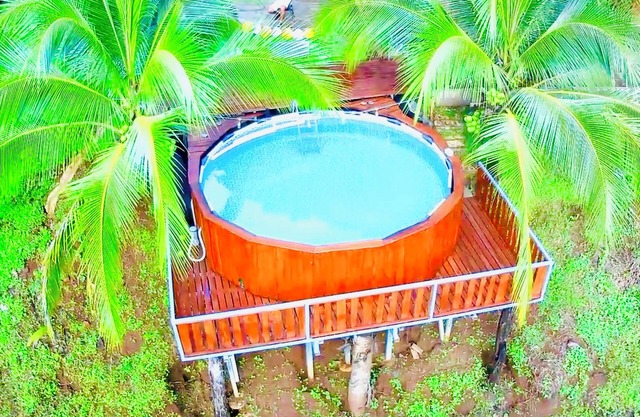 Charming 3-bedroom house in delightful Bejuco with WiFi