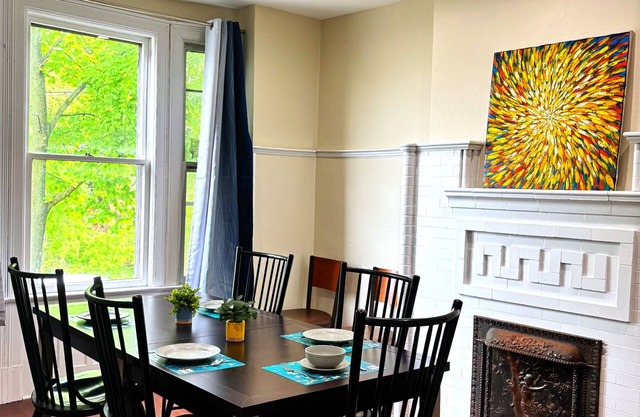 Charming 3-bedroom house in Troy, near RPI, Albany, & Saratoga