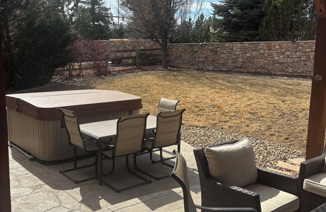 Charming 3-bedroom house with AC and WiFi in wonderful Aurora