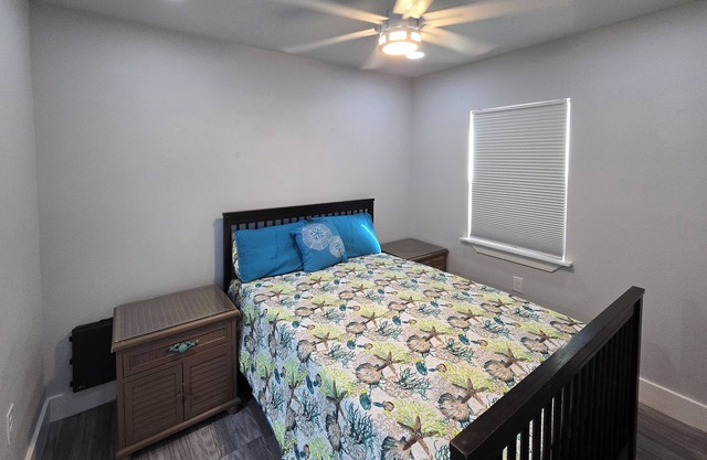 Charming 3-bedroom cottage in serene Aransas Pass with AC, WiFi