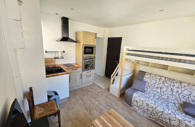 Charming apartment with terrace - 3 pers. - Luchon