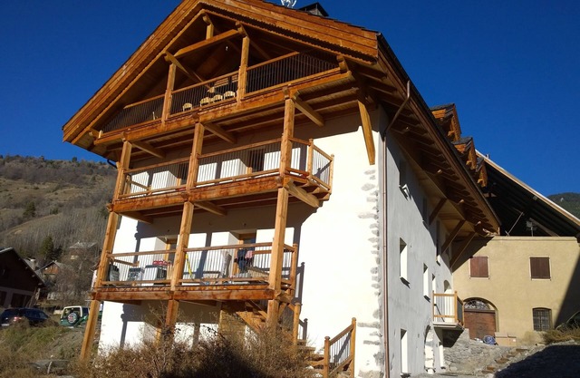 CHARMING apartment with BALCONY, CHARMING, restored with GOUT