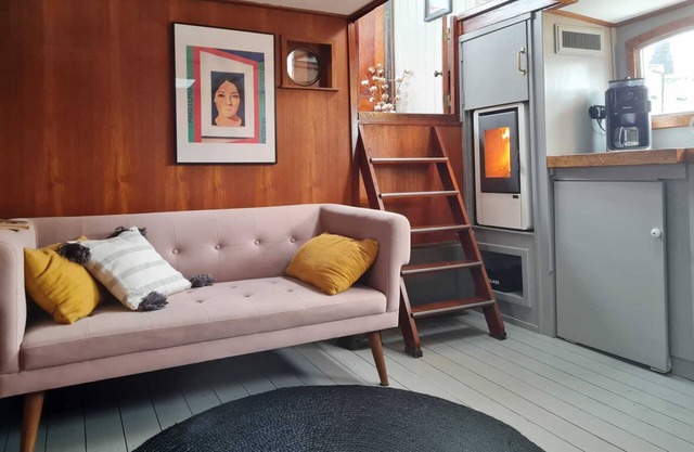 Charming captain's cabin on the historic ship De Hoop