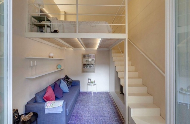 Charming Central Apartment for Mid & Long-Term Rentals Near Piazza della Libertà