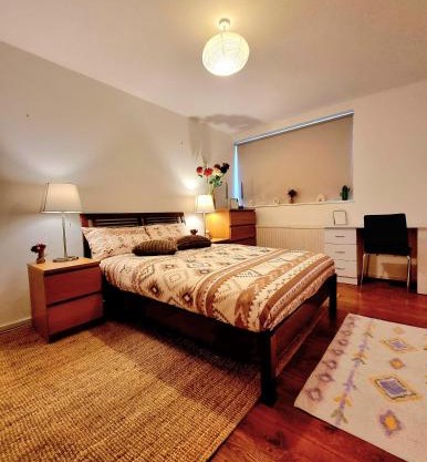 Charming Central london 4 bedroom duplex with private entrance