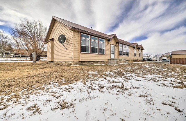 Charming Cody Vacation Home w/Mtn Views!