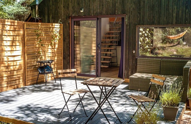 Charming cottage in a quiet area, forest of Fontainebleau.