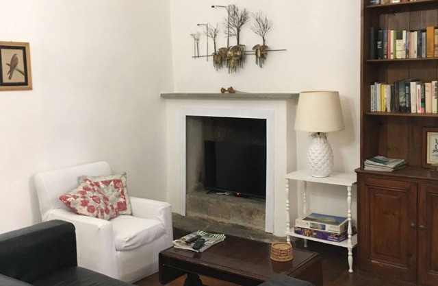 Charming flat near Rome - tourism, golf, motorsports, lakes and Via Francigena