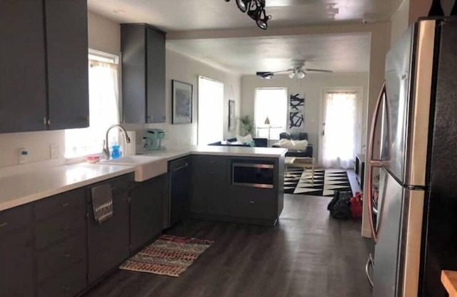 Charming grass Valley Bungalow