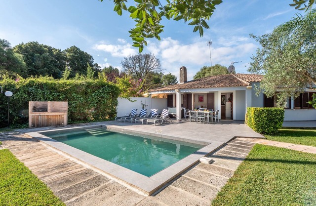 Charming Holiday Home "Casa Pequeña Crestatx" with Wi-Fi, Garden, Terraces & Pool