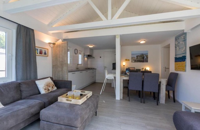 Charming holiday home in Oostkapelle close to the beach and forest