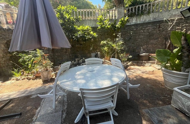 Charming house with garden in Leucate