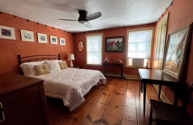Charming Lambertville Home!