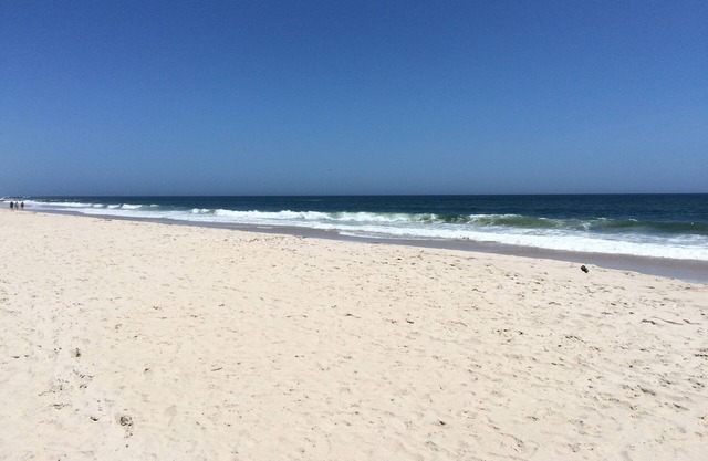 Charming Modern Beach Cottage 1 Block Off Dune Rd Steps To Ocean Beach And Bay