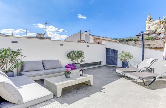 Charming renovated townhouse in the heart of Pollensa