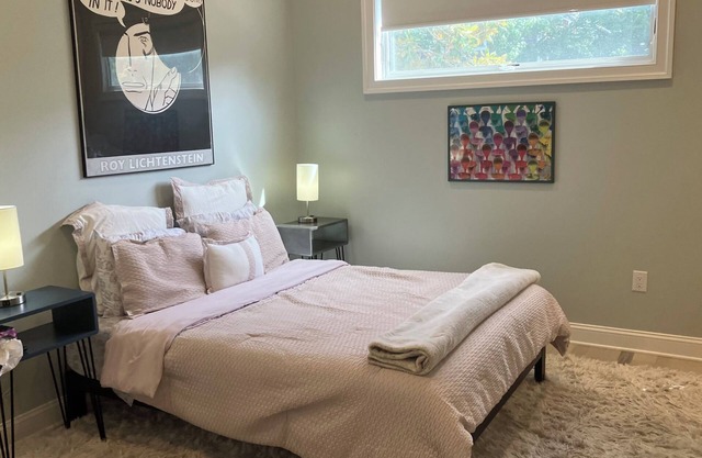 Charming Room in Downtown Rehoboth Beach