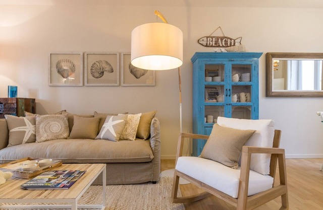 Charming seaside house with enclosed garden and modern amenities included
