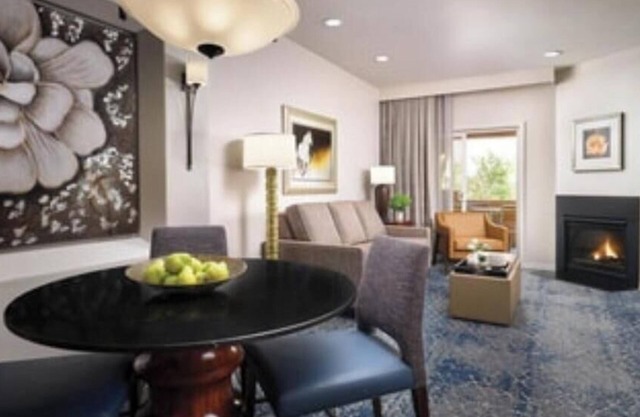 Charming Sheraton Desert Oasis villa with AC, WiFi in gorgeous Scottsdalen