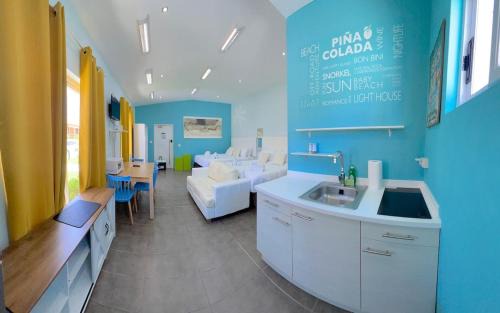 Charming Studio Sleeps 4 in Esmeralda Noord