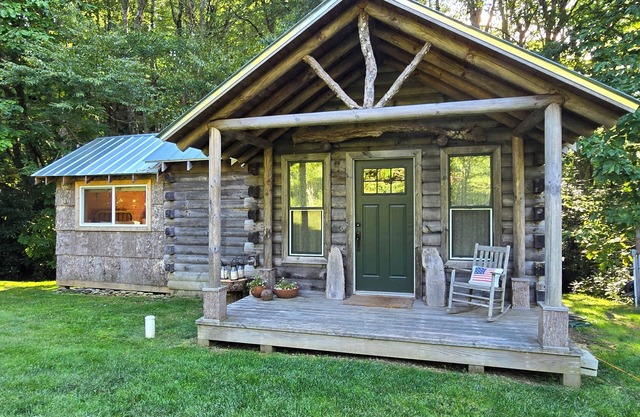 Charming Tiny Cabin