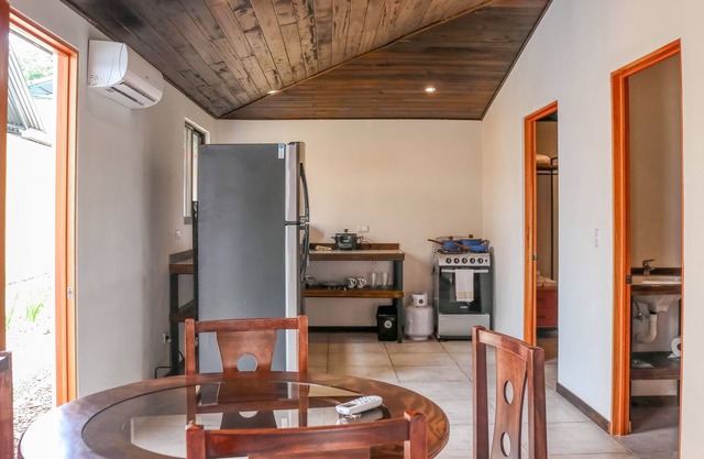 Charming & tropical dog-friendly beach escape with patio - near beaches & trails