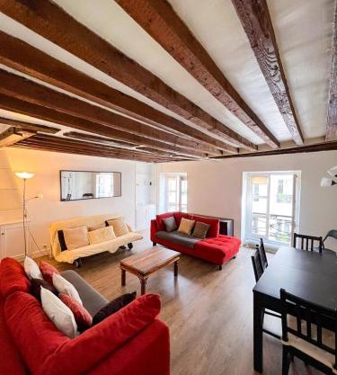 Charming two-room apartment near Montparnasse