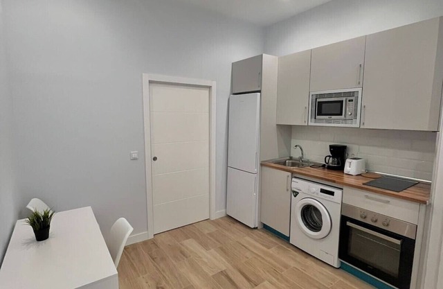 Charming Urban Retreat | Ideal for 2 | Near IFEMA