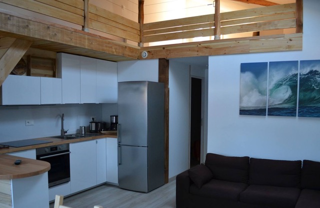 Charming well equipped duplex with wooden terrace
