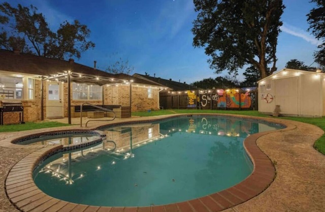 Charming Zenith home-4BRs- amazing pool- mini golf - Houston I-610&US290n