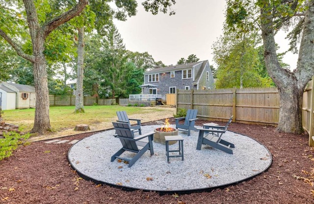 Chatham Cape Cod Near Bike Trail, 1 Mile to Beach!