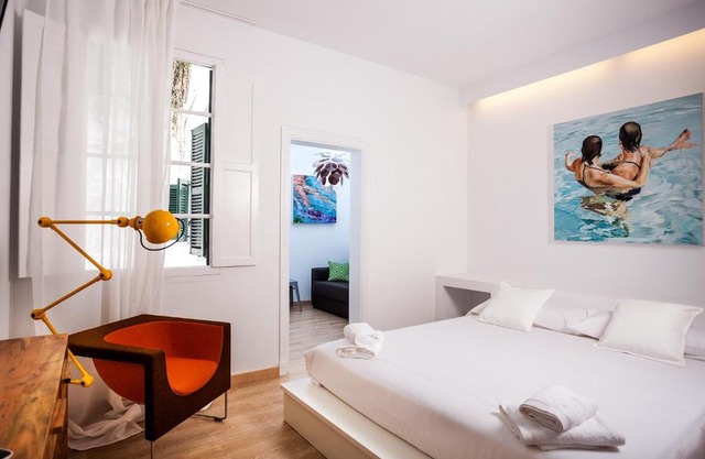 Cheap & Chic Hotel