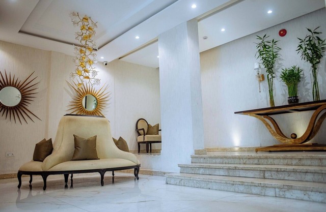 Check Inn Hotels Apo