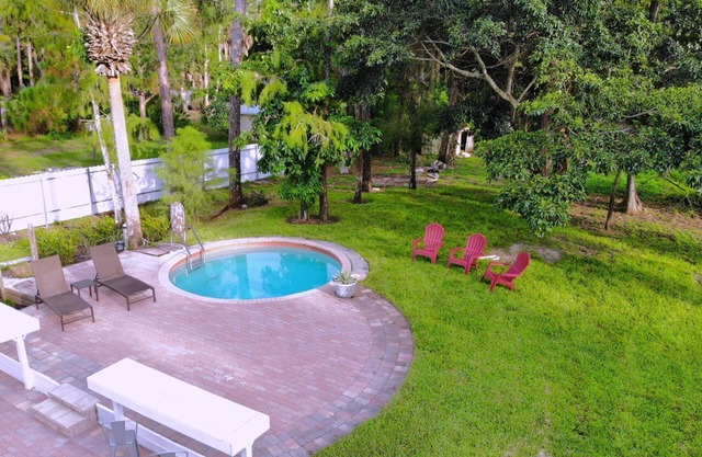 Cheerfull Villa. Best Location in Naples! All you need in one home.