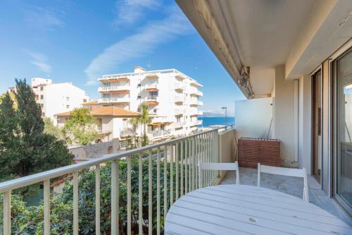 Chez J-P - 100m beach 2-4pers terrace sea view pool garage