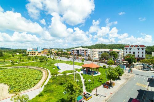 Chi Chi In Hotel Quảng Ninh