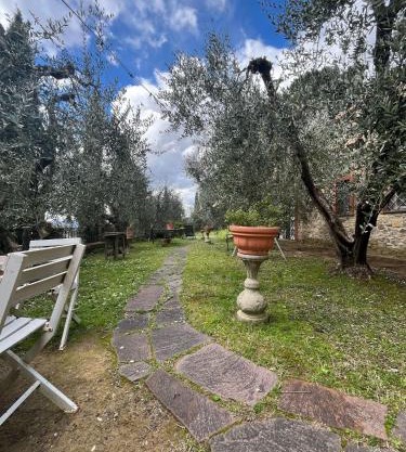 Chianti Villa with Private Park, 2 Apartments & Panoramic Views