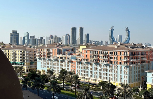 Chic 1-bedroom apartment with AC, fitness room, WiFi in enchanting Doha